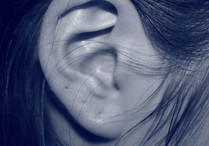 9. How to Stop Your Ears From Crackling2