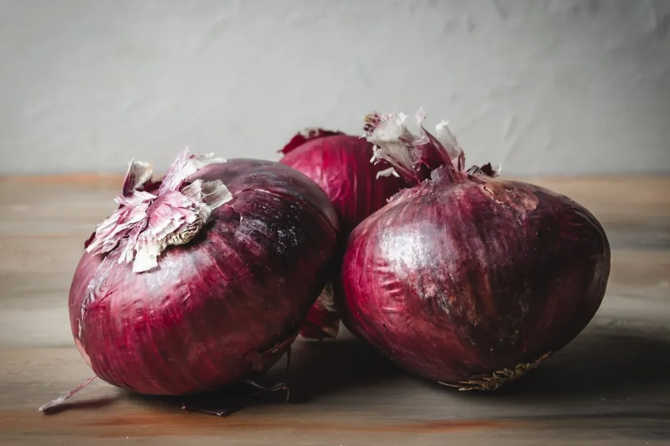 How Long Onions Last & How to Store Them Properly