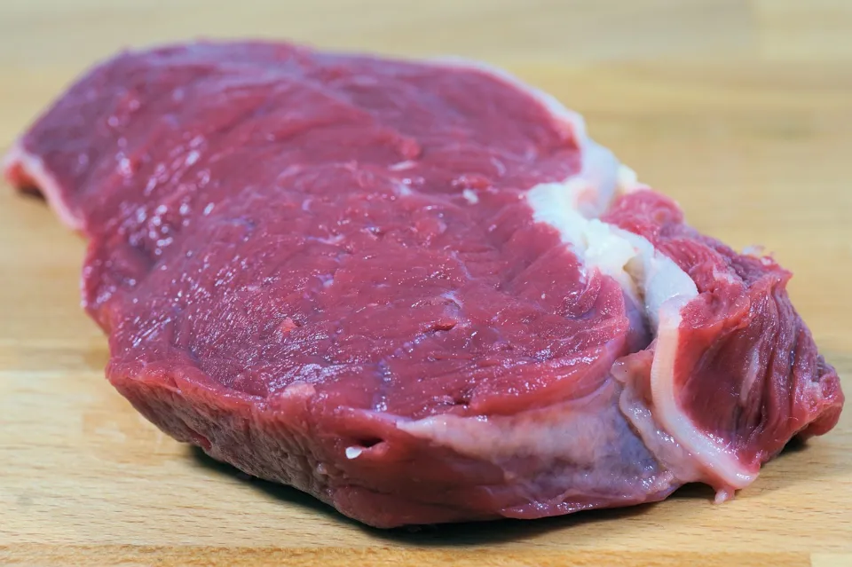 How Long Can Raw Steak Sit Out - What You Need to Know