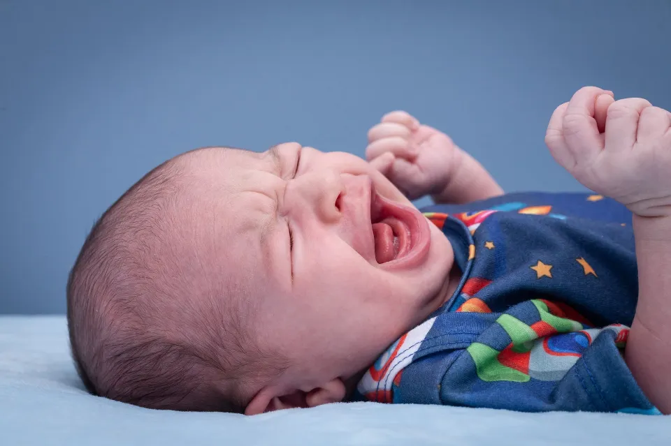 How to Break the Cycle of an Overtired Baby - Help Overtired Babies