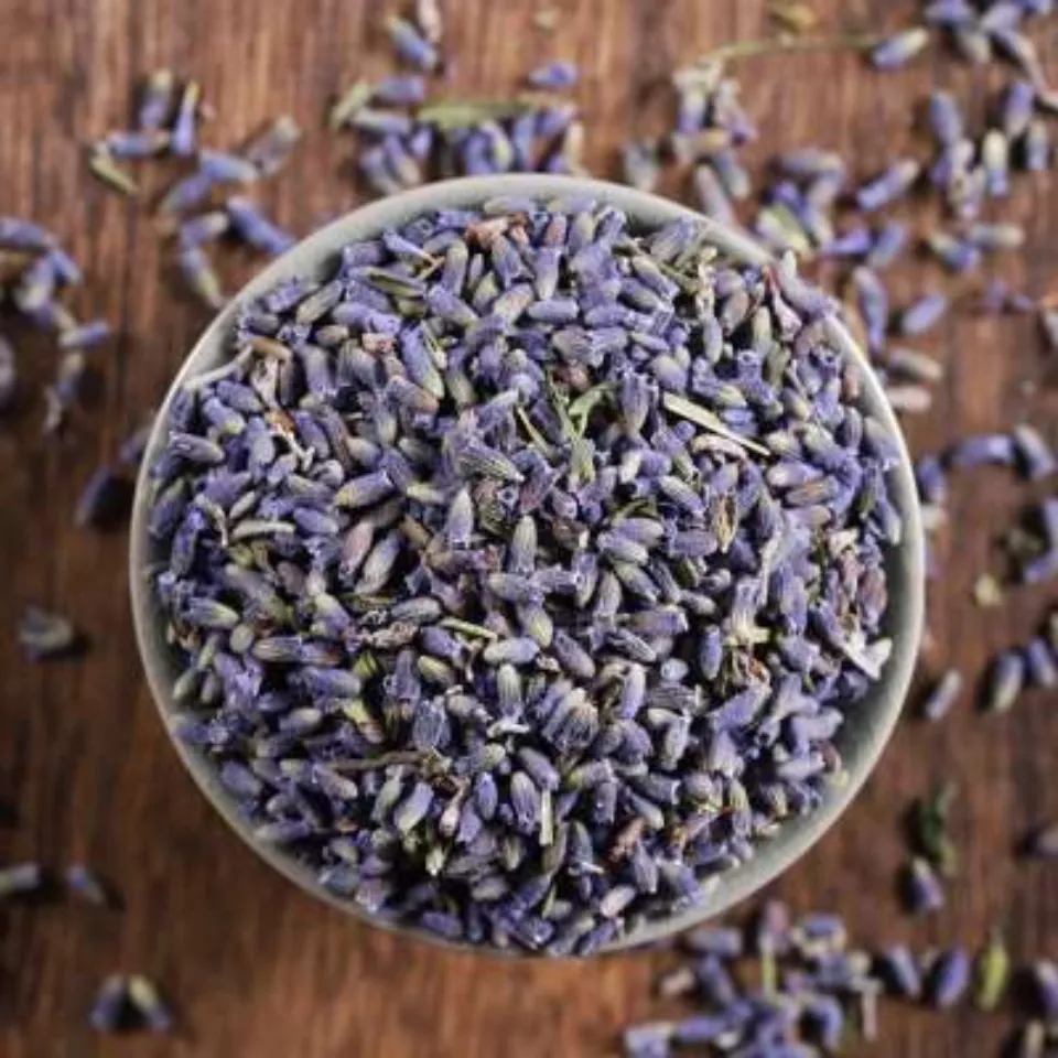 Smoking Lavender Pros And Cons -  Is It Safe to Use?